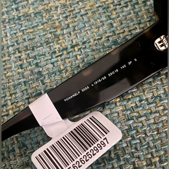 ❗️SOLD❗️Chanel sunglasses - Picture 4 of 6